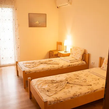 Solaris Summer Resort Apartments Sutomore Exterior photo